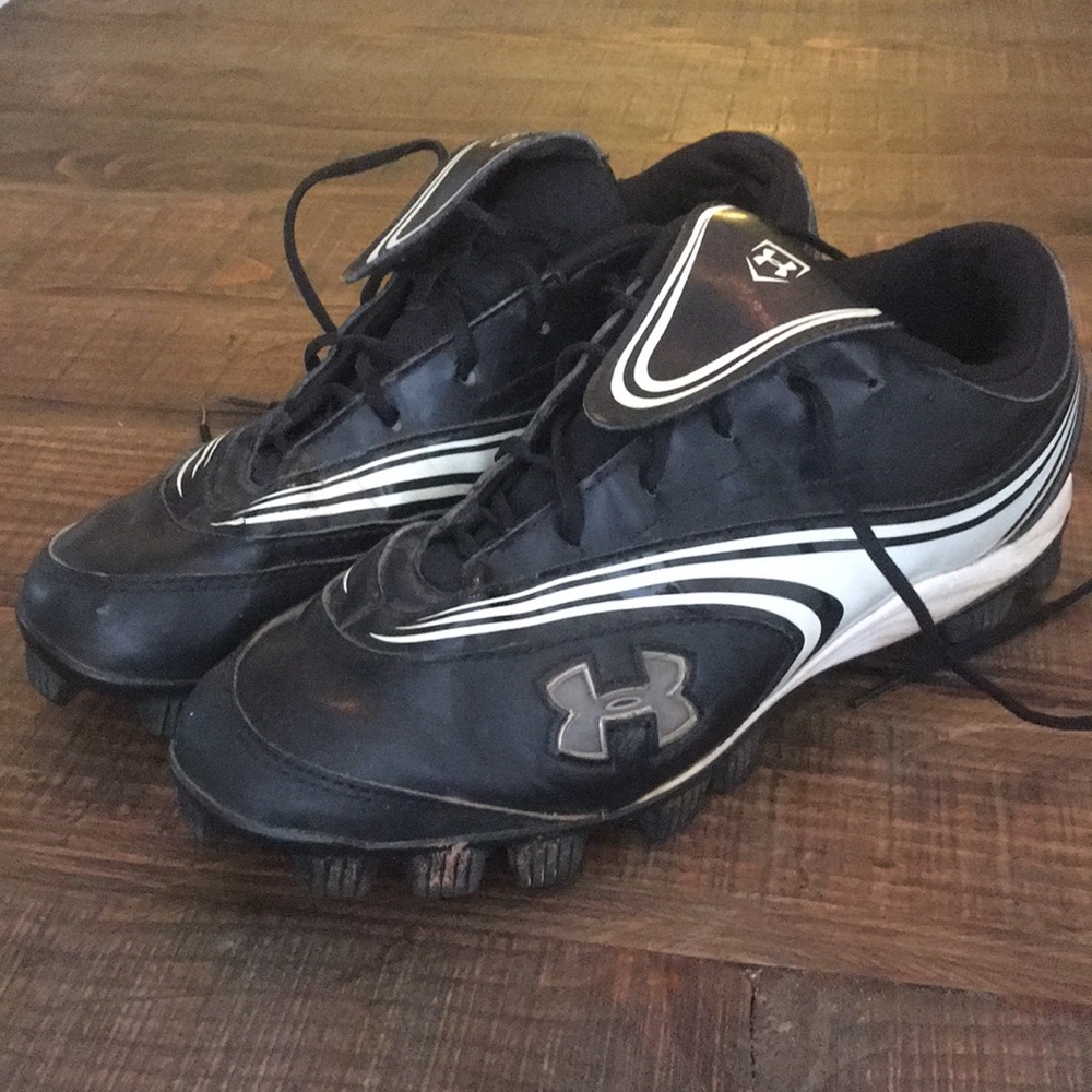 Under Armour Glyde IV CC softball shoes